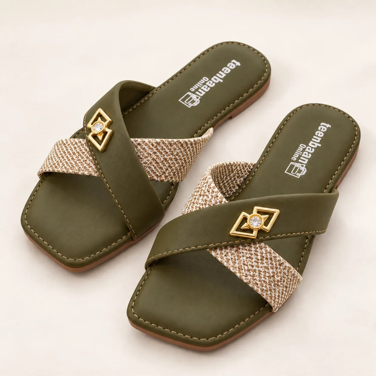 Velora Strap Flip