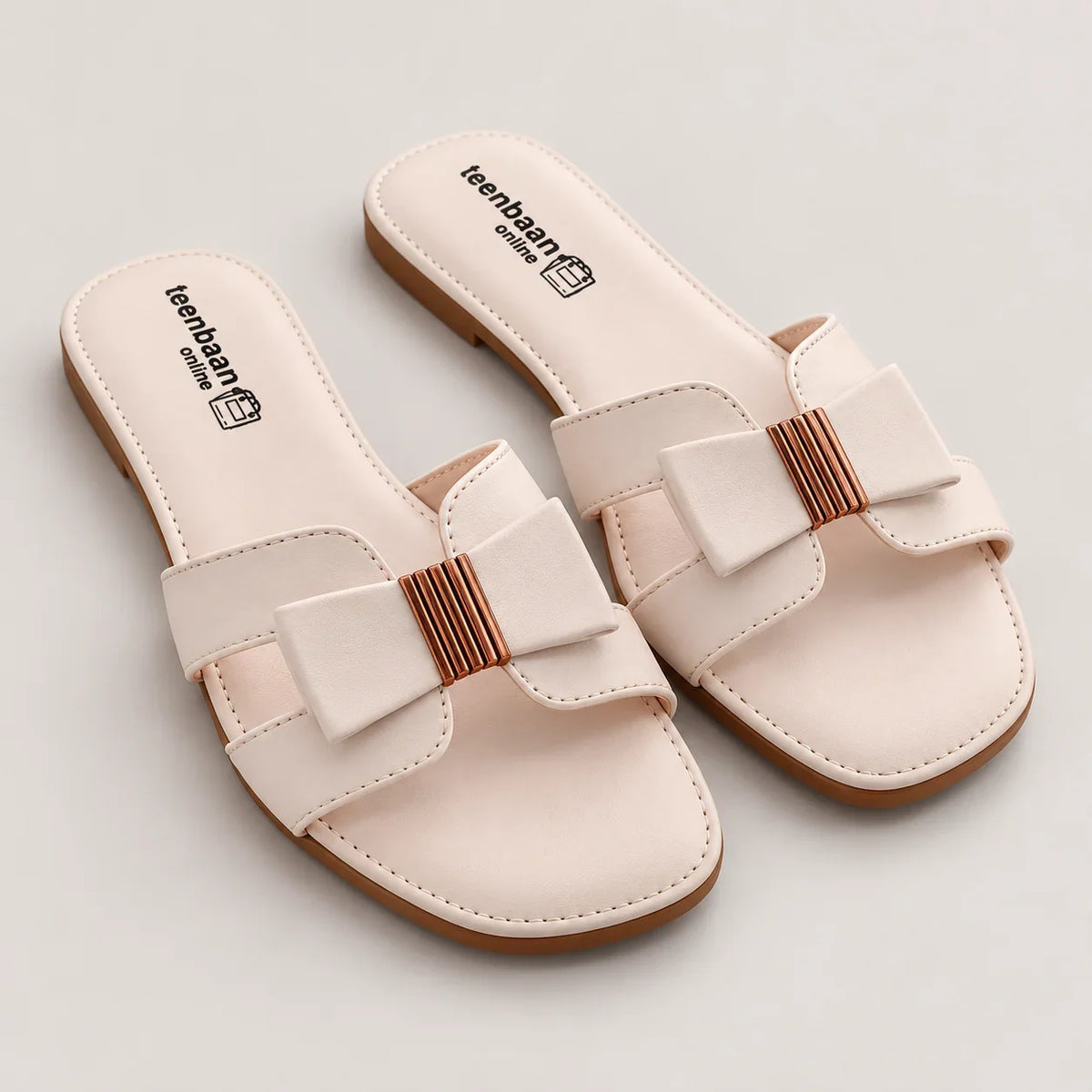 Gleam Knot Flip-Flop