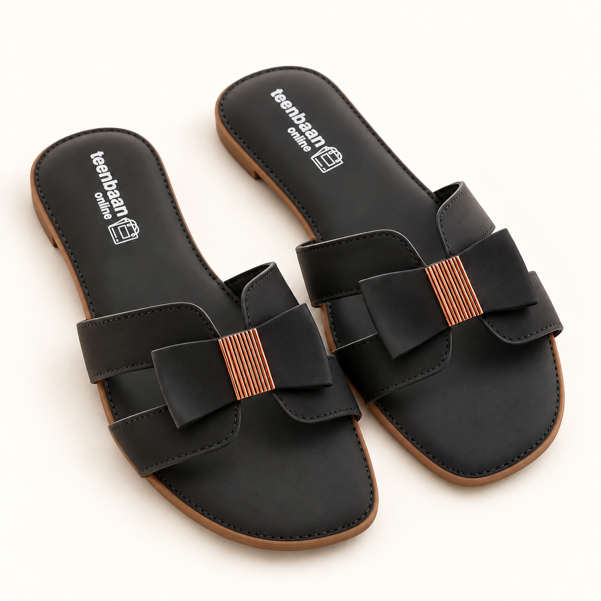 Gleam Knot Flip-Flop